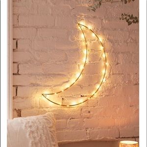 Geo Moonlight Sculpture